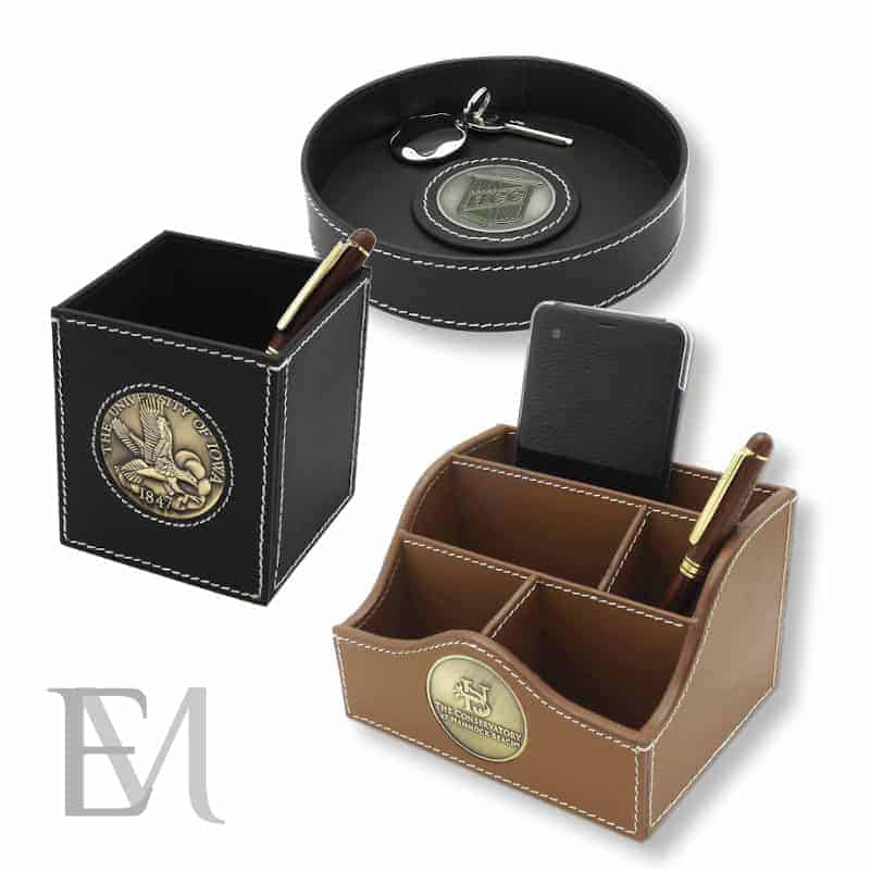 Artículos de cuero para escritorio con medallón